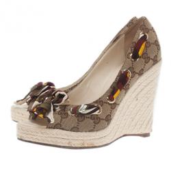 Pre Owned حذاء غوتشي إسبادريه كعب روكي بوشاح فيونكة حرير من الأمام مقاس 37.5