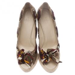 Pre Owned حذاء غوتشي إسبادريه كعب روكي بوشاح فيونكة حرير من الأمام مقاس 37.5