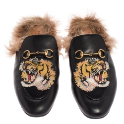 Pre Owned حذاء سلايد غوتشي برينس تاون هورسبيت جلد أسود مطرز نمر وفرو مقاس 41 