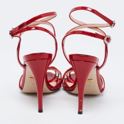 مملوكة مسبقًا Gucci Red Patent Leather Strappy Ankle-Strap Sandals Size 37.5