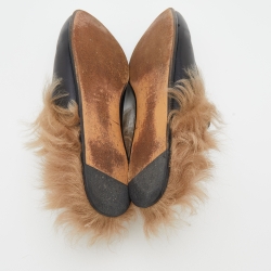 مملوكة مسبقًا Gucci Black Floral Embroidered Leather and Fur Lined Princetown Horsebit Flat Mules Size 37.5