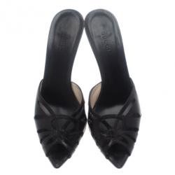 Pre Owned صندل غوتشي جلد أسود مقدمة مدببة سلايدز مقاس 38