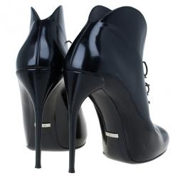 Pre Owned Gucci Black Curved Leather Kim Lace Up Ankle Boots Size 38