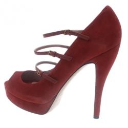 Pre Owned حذاء كعب عالى غوتشي جلد مدبوغ أخمر متعدد الشرائط ليزبيث كعب أمامي مقاس 40