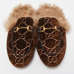 مملوكة مسبقًا Gucci Brown GG Velvet and Fur Lined Princetown Flat Mule Size 38