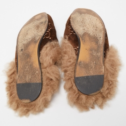 مملوكة مسبقًا Gucci Brown GG Velvet and Fur Lined Princetown Flat Mule Size 38