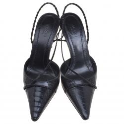 مملوكة مسبقًا صندل غوتشي جلد أسود نقشة الثعبان مفتوح ومغزول مقاس 37