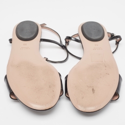 Pre Owned Gucci Black Patent Leather Horsebit T-Strap Flat Sandals Size 38