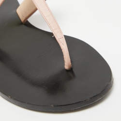 Pre Owned Gucci Pink Leather GG Marmont Thong Flats Size 39