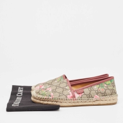 مملوكة مسبقًا Gucci Beige/Grey Canvas Whipstitch Trim Espadrilles Size 37.5
