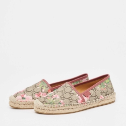 مملوكة مسبقًا Gucci Beige/Grey Canvas Whipstitch Trim Espadrilles Size 37.5