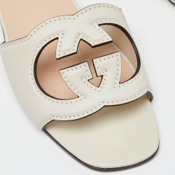 Pre Owned Gucci Cream Leather Interlocking G Cut Out Flat Slides Size 39