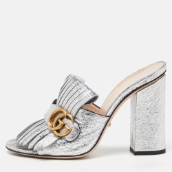 مملوكة مسبقًا Gucci Silver Crinkled Leather GG Marmont Fringed Mules Size 38
