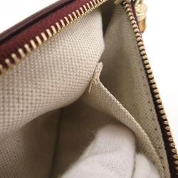 Pre Owned Gucci Bordeaux Leather Heart Pattern Pouch