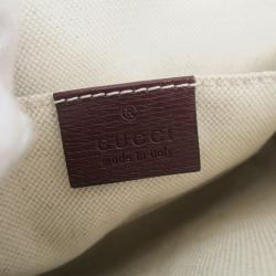 Pre Owned Gucci Bordeaux Leather Heart Pattern Pouch