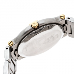 Pre Owned Gucci Grey Stainless Steel 9000M Women's Wristwatch 32MM