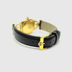 Gucci SS Leather Womens Wristwatch 21 MM