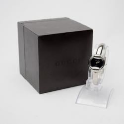 Gucci Black Bangle 1400L Womens Wristwatch 25.5 MM