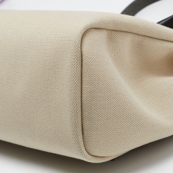 مملوكة مسبقًا Hermès Beige/Black Canvas and Vache Hunter Leather Herbag Zip 31 Bag
