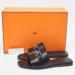 Pre Owned Hermes Black Leather Villa Flat Slides Size 38