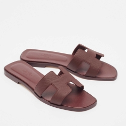 Pre Owned Hermes Burgundy Leather Oran Flat Slides Size 36