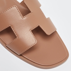 Pre Owned Hermès Beige Leather Oran Flat Slides Size 38