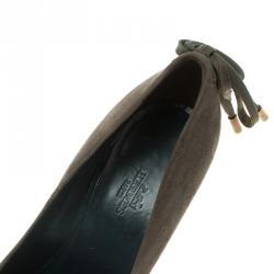Hermes Grey Suede Bow Detail Round Toe Pumps Size 39