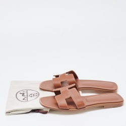 Pre Owned Hermes Brown Leather Oran Sandals Size 36.5