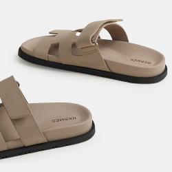 Hermes Beige Mastic Rubber Chypre sandal 41