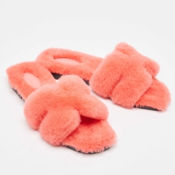 Pre Owned Hermes Pink Shearling Fur Flat Slides Size 37