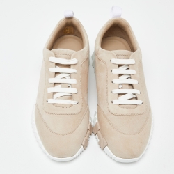 مملوكة مسبقًا Hermes Beige Suede Bouncing Sneakers Size 38.5