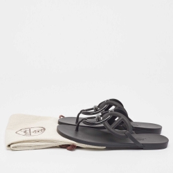 مملوكة مسبقًا Hermes Black Rubber Egerie Thong Flats Size 39