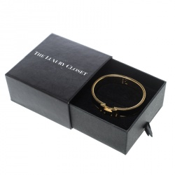 Pre Owned Hermes Clic Clac H Black Enamel Gold Plated Narrow Bracelet PM