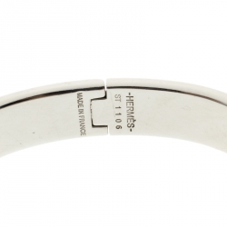 Pre Owned Hermes Clic Clac H Blue Indigo Enamel Palladium Plated Narrow Bracelet PM