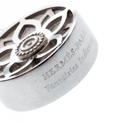 Pre Owned Hermes Palladium Plated Lotus Cadena Lock Charm