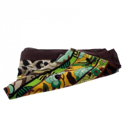 Pre Owned Hermes La Femme Aux Semelles De Vent Printed Cashemere and Silk Shawl 