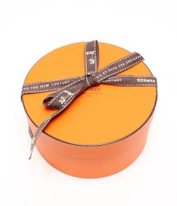 Pre Owned Hermes Green Lâhiver Cashmere Plisse Silk Scarf