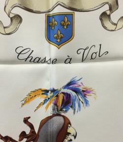 Pre Owned Hermes White/Black Silk Petite Main Scarf 90cm