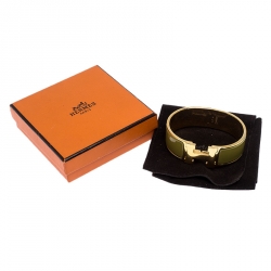 Pre Owned Hermes Clic Clac H Green Enamel Gold Plated Wide Bracelet GM