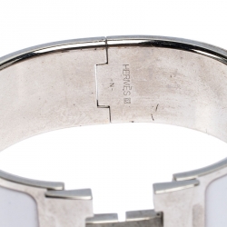 Pre Owned Hermès Clic Clac H White Enamel Palladium Plated Wide Bracelet PM