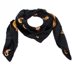 Pre Owned Hermès Black and Gold Brandebourgs Silk Twill Scarf