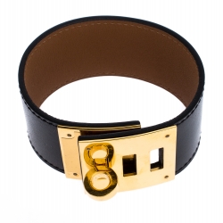 Pre Owned Hermes Kelly Dog Black Leather Yellow Gold Plated Wide Bracelet