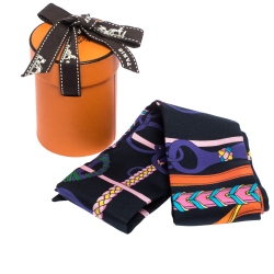 Pre Owned Hermes Black Panoplie Equestre Print Silk Twilly Scarf