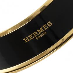 Pre Owned Hermes Balcons du Guadalquivir White Enamel Gold Plated Wide Bangle