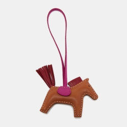 Pre Owned Hermès Gold/ Rubis/ Rose Pourpre Milo Lambskin GriGri Rodeo Bag Charm PM