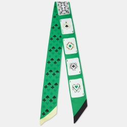 Pre Owned Hermes Green Jeu de Cartes Printed Silk Twilly