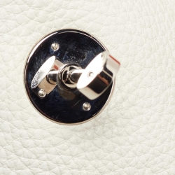 Pre Owned Hermès White Taurillon Togo Leather Palladium Finish Lindy 34 Bag