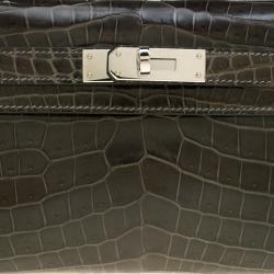 Pre Owned Hermes Olive Green Niloticus Crocodile Kelly Cut Clutch