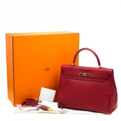 مملوكة مسبقًا Hermes Rouge Garance Togo Leather Gold Hardware Kelly Retourne 35 Bag