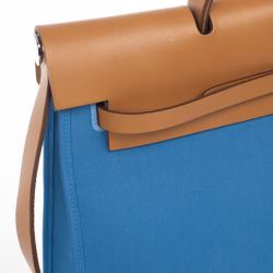 مملوكة مسبقًا Hermes Celeste Canvas and Leather Herbag Zip 39 Bag